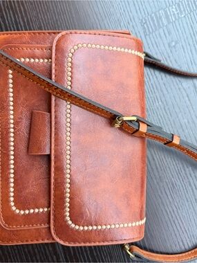 Brown Leather Crossbody Bag with Gold Stitch Detailing